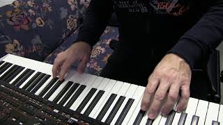 Video thumbnail of "Over the Rainbow - Korg Pa4X (Easy Swing) - clarinet"