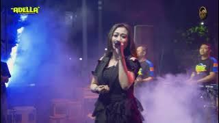 SERIGALA BERBULU DOMBA || Niken Yra || OM ADELLA Live Simolawang - Surabaya