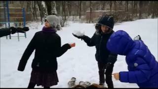 Snowy Mannequin Challenge