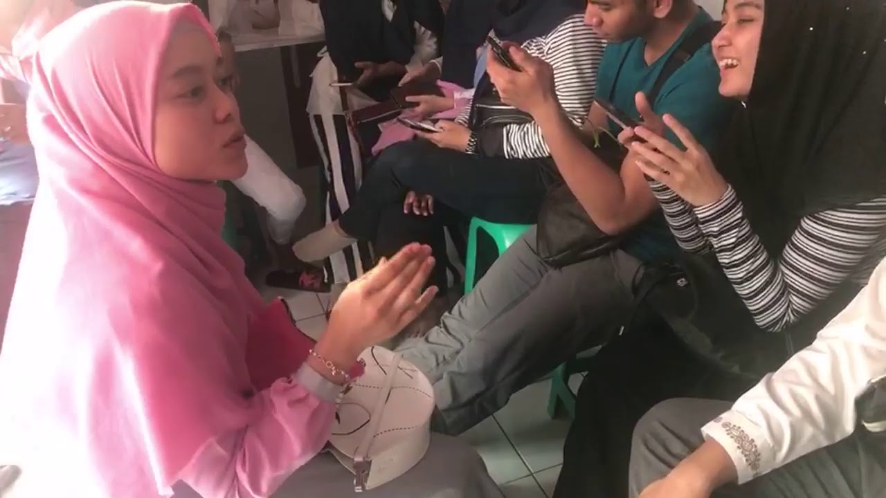 Rizki ridho mampir ke warung kejora 😊😊