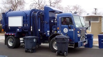 CABQ Solid Waste - Peterbilt 320 Mini Amrep HX-450 ASL (Garbage Truck)
