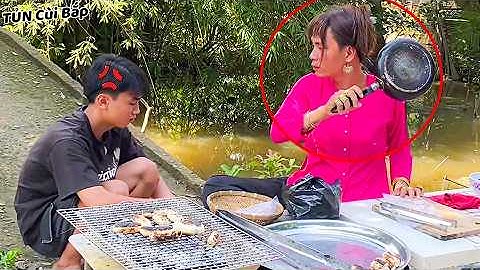 Mở Tiệm Chuối Nướng, Thúy Liễu Phát Khùng C.h.ở.i Khách Không Ngơi | Tủn Cùi Bắp