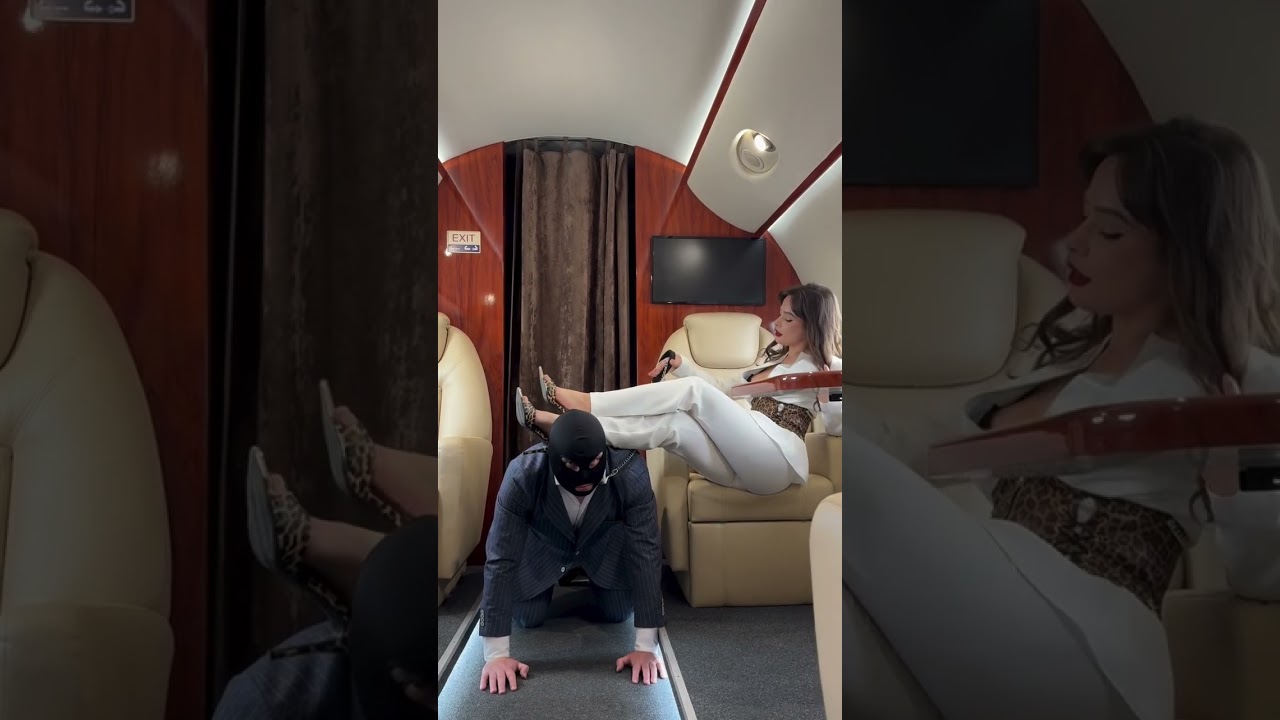 ⁣Slave feet femdome - under feet Dogy slave bdsm mistress domianiton #feet #slave #foot #funny gagged
