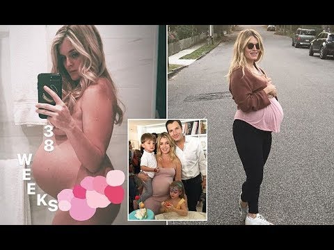 Pregnant Daphne Oz shows off her bump in a NUDE selfie - YouTube