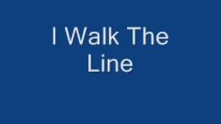 Video thumbnail of "Johnny Cash - I Walk The Line (Lyrics)"