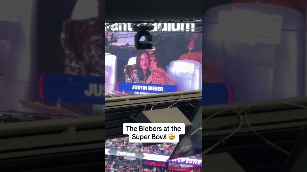 Justin Bieber and Hailey Bieber in the house for Super Bowl LVIII 🏈