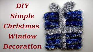 Simple Christmas window decoration - Gift. DIY Christmas decorations