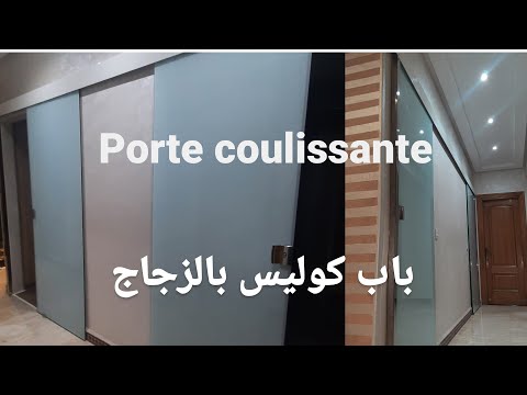 Vidéo: Armoire Coulissante Avec Verre (37 Photos) : Modèles En Verre Blanc Pour Livres Et Couloir, Avec Verre Teinté