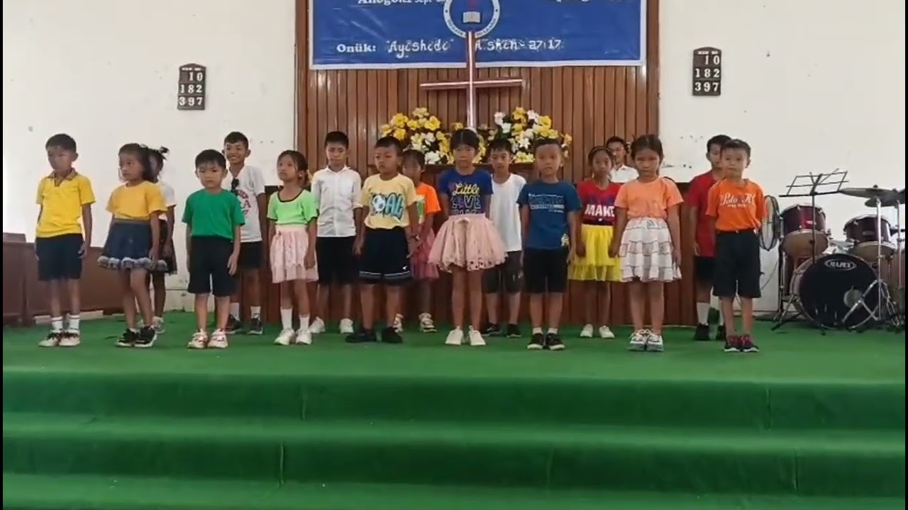 Remixed dance by Little champs😄😄😄🥰🥰🤩# Yaden sisters 🙏