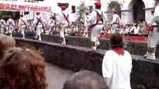 Lesaka Lesakako ezpatadantzariak 2007