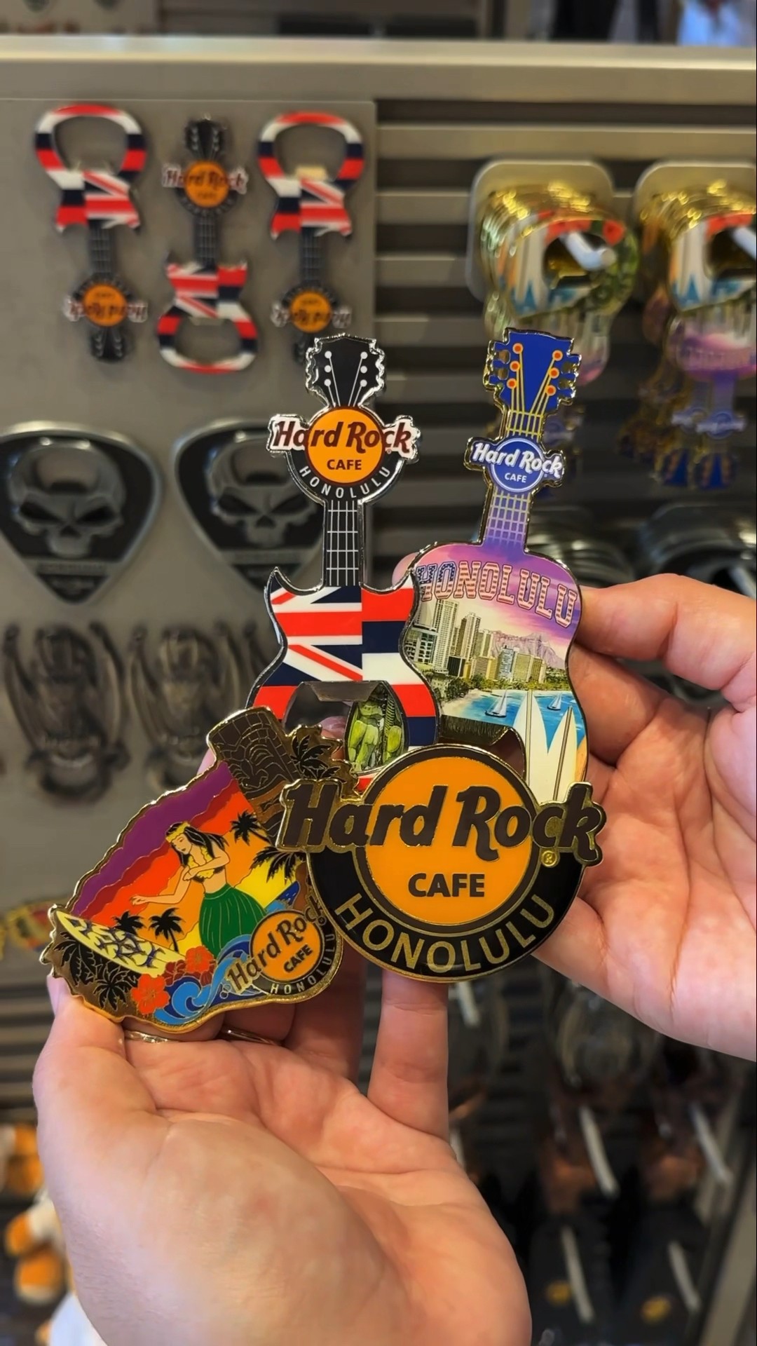 Hard Rock Cafe ハワイホノルルクリスマス　スノーマンとクマのセット ホノルル店ならではの魅力が詰まったハードロックカフェ！コレクター