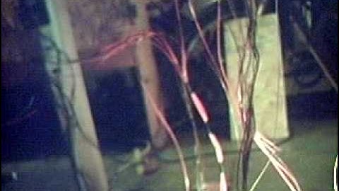 N scale DC undertable atlas switch wireing