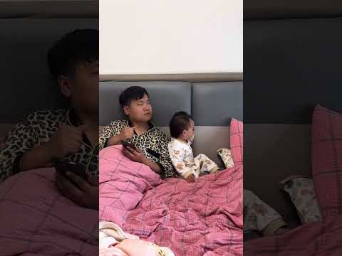 Tao Jie, who had just woken up, performed a non-legacy 'face-changing' for everyone