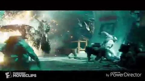 Transformers Dark of the Moon: (Optimus Prime vs Shockwave Round 1) [RE-SOUND]