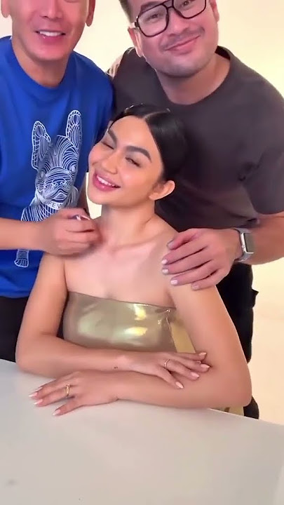Ariel Tatum Makin Cantik Usai di Make Up, Tubuhnya Terlihat Seksi Banget