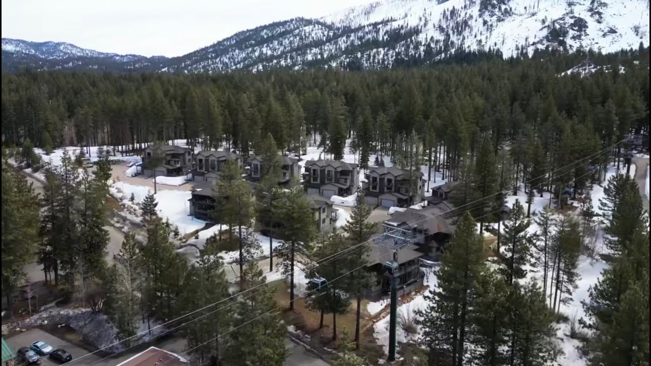 Gondola Vista - 30 Lake Parkway / Tourist Corridor /Turnkey Investment - Luxury Development