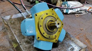 Testing CALZONI MR700 Radial Piston Hydraulic Motor Shaft Rotation at 1000 psi by Hydro Marine Power 4,406 views 1 year ago 1 minute, 43 seconds