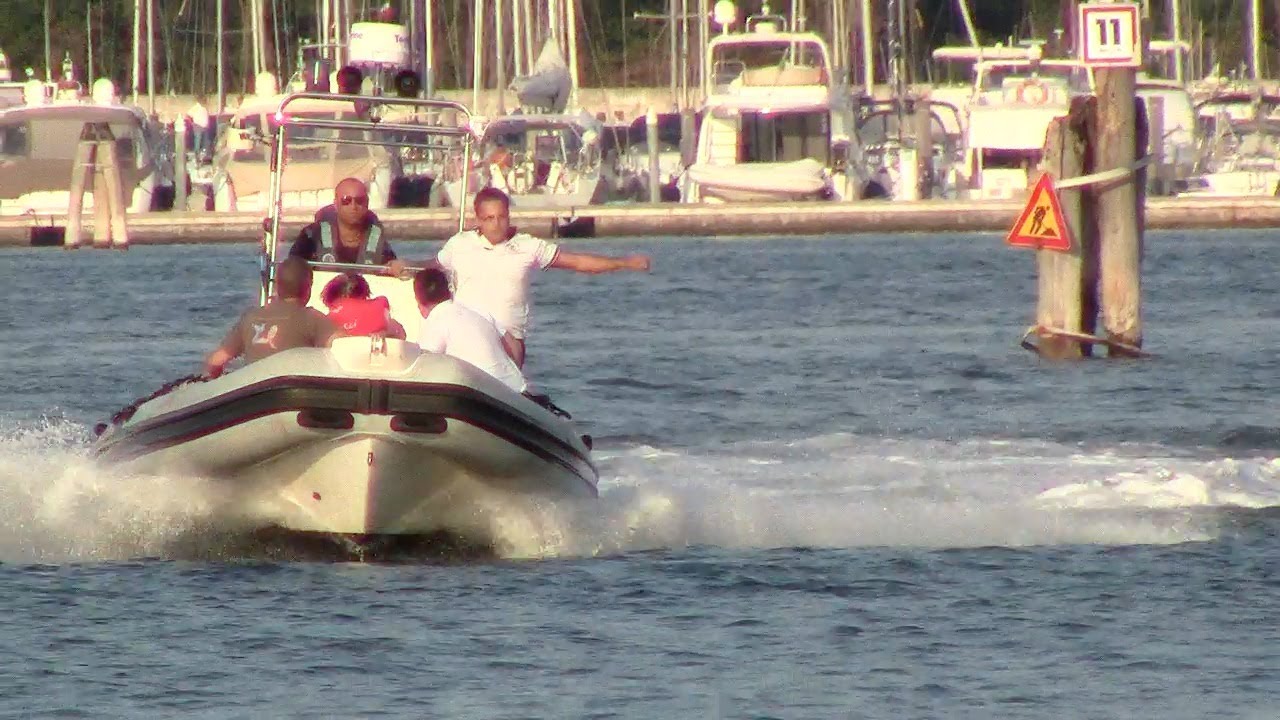 LA GUARDIA COSTIERA SOCCORRE UOMO IN CA'ROMAN