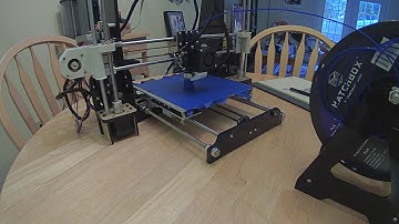 Timelapse of the Anet A8 printing an acorn