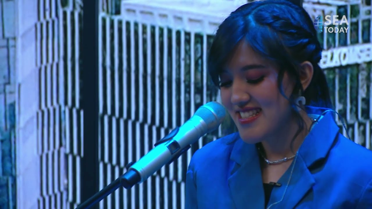 Live Performace: Ify Alyssa - Semesta Menari