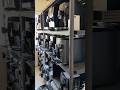 Kleiner Rundgang durch das Studio und das Lager. Zu viele Kaffeevollautomaten!