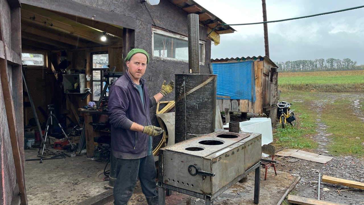 Сделал печь для родителей! Экономия газа и электричества!