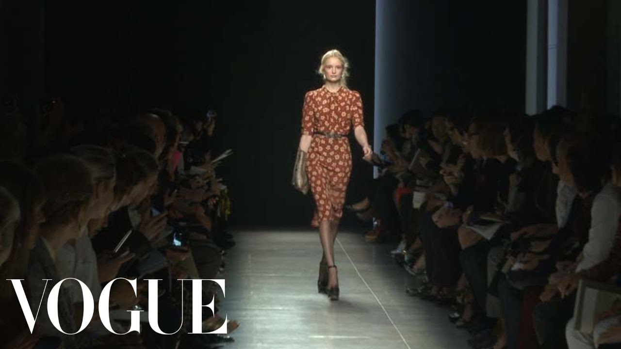 Louis Vuitton Fall 2010 Ready-to-Wear Collection Photos - Vogue