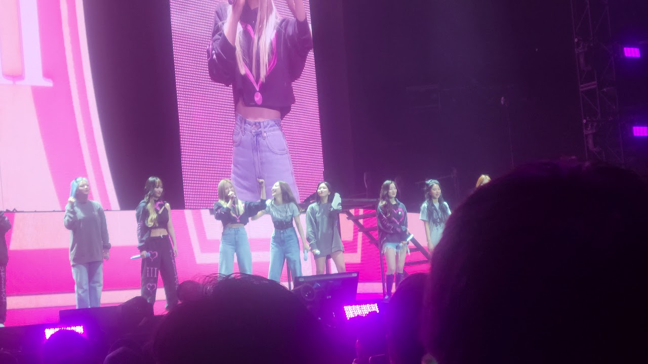 220215 TWICE 4TH WORLD TOUR 'III' Ending Ment