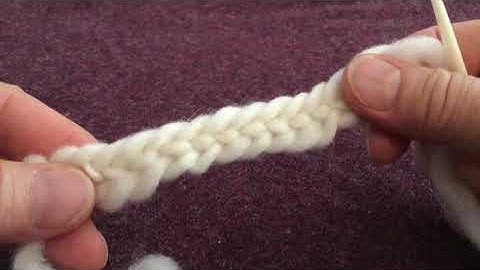 Nålbinding Tutorial - Chain of Oslo Stitch | the artful acorn