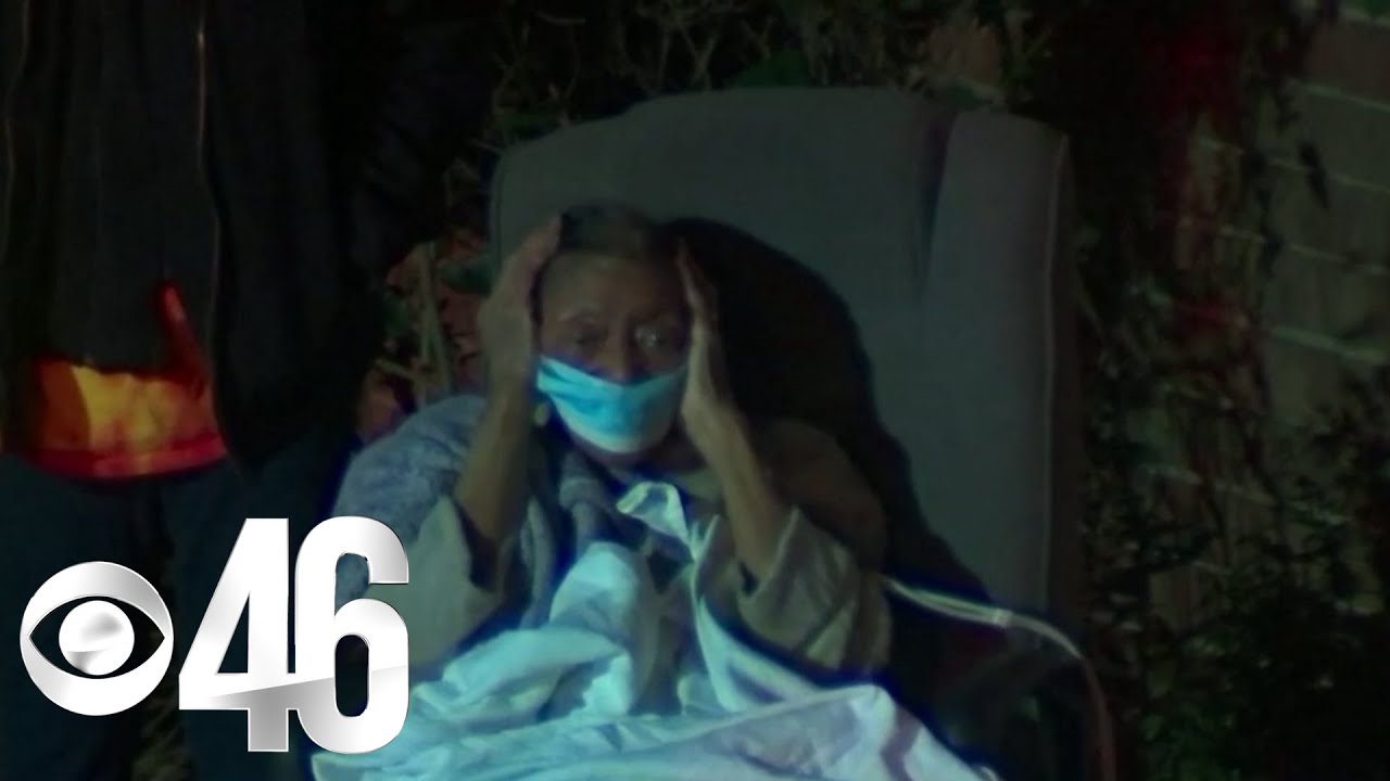 Elderly woman rescued from apartment fire - YouTube