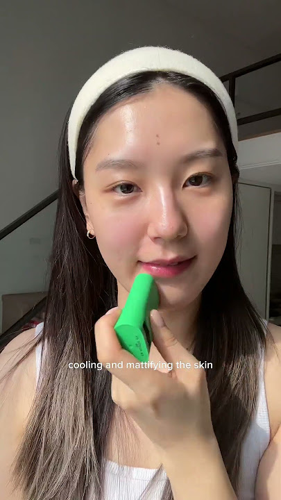 Trying haruharu wonder's new bamboo sunstick 🎋 #koreanskincare #sunscreen #kbeautyskincare