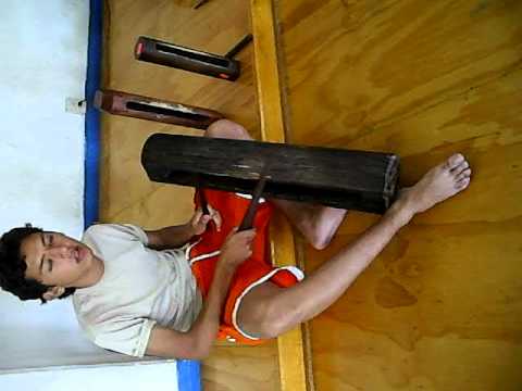 SAO SAO WALLE, HECTOR MANUEL TOCANDO RITMOS TAHITI...