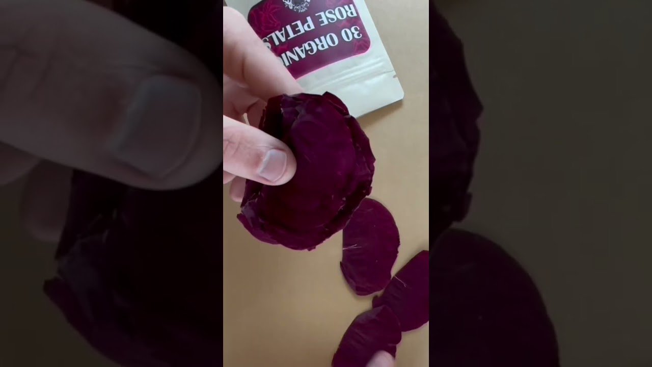 How To: Rolling a Rose Blunt - Tutorial