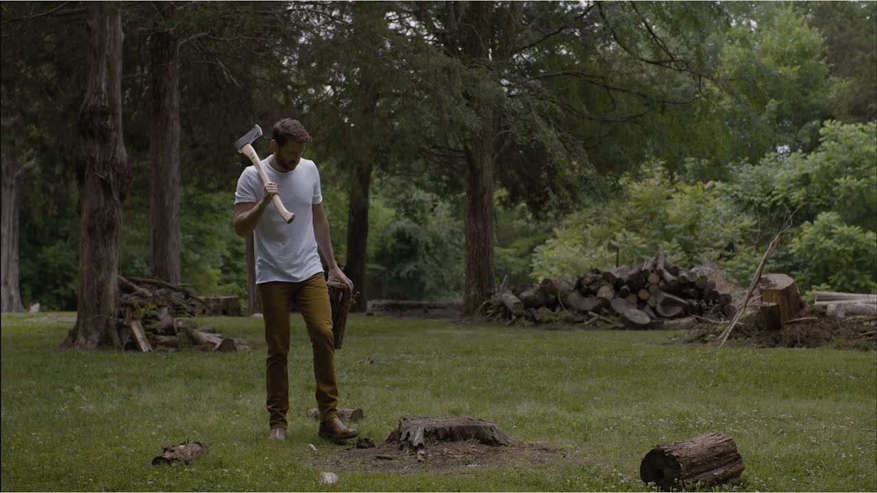 Brett Eldredge - Hideaway (Official Music Video) Brett Eldredge - Hideaway (Official Music Video)