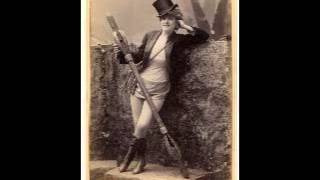 Erotic photography in New York 1890