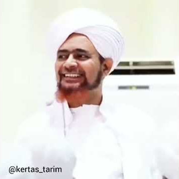 Senyuman yang indah Al Habib Umar Bin Hafidz