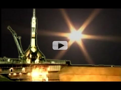 SOYUZ ROCKET LAUNCH! Expedition 27 Lifts Off From ...