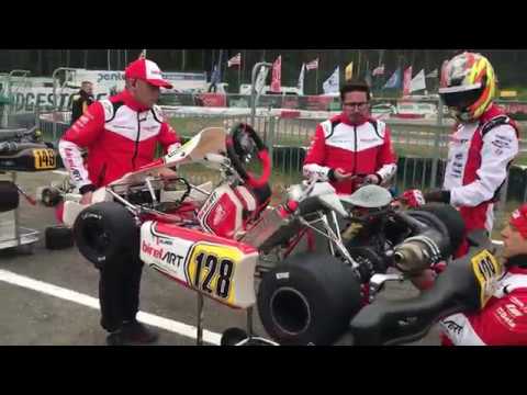 Bansko Bulgária Agosto 2018 Entrando Uma Pit Stop Corrida Kart — Fotografia  de Stock Editorial © zefart #453440480