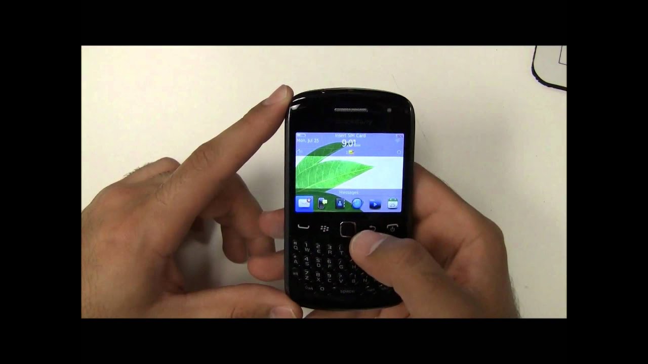 Official Blackberry Curve 9360 Unboxing & Turn On (1080p