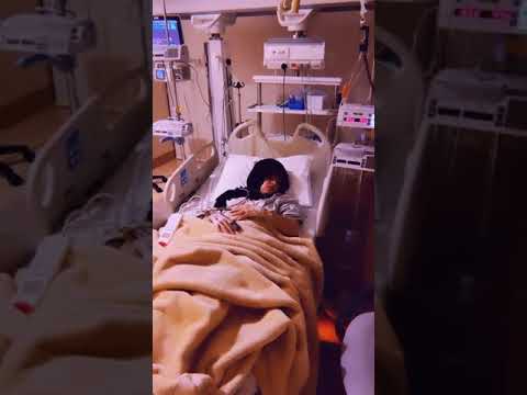 نوارة في العناية المركزة الله يشافيها يارب ادعولها بنات