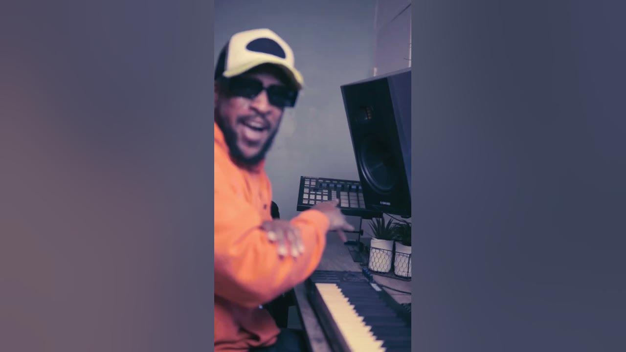 Koffie Olomidé "LOI" - Krump remix