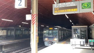 JR宝塚線武田尾駅　大阪へ向かう207系が通過