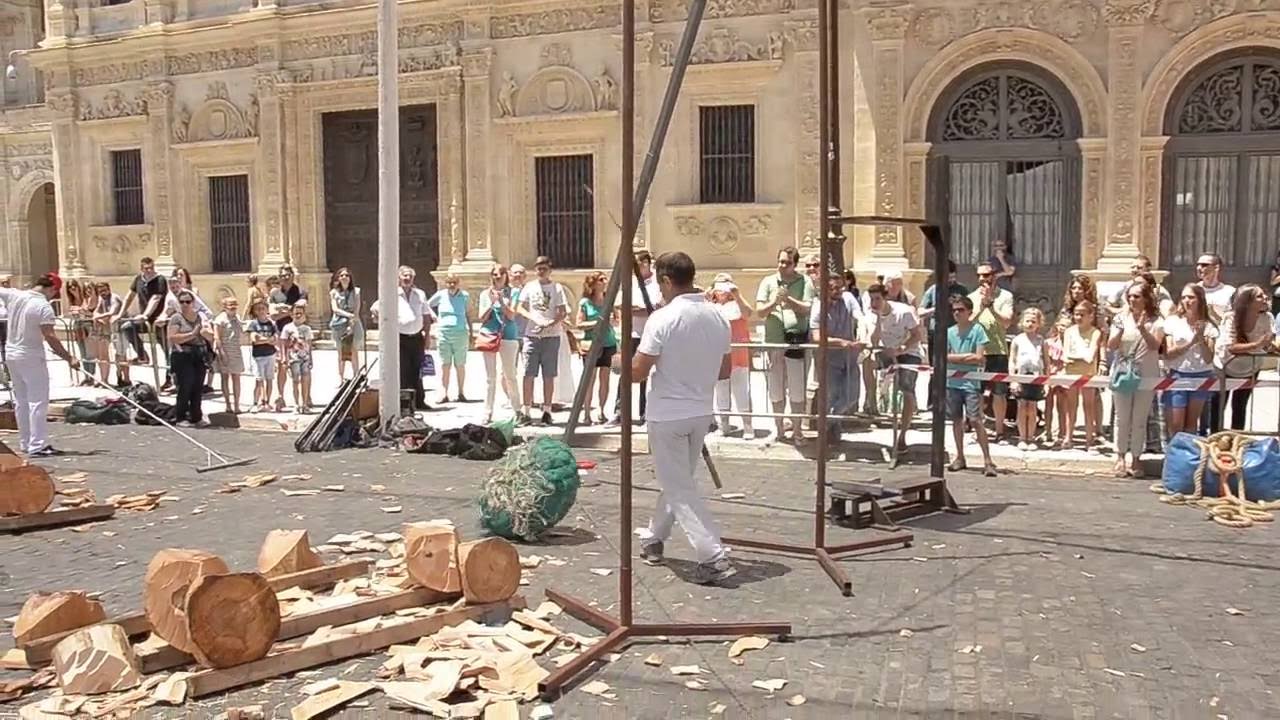 Exhibiciones de deporte rural vasco en Sevilla