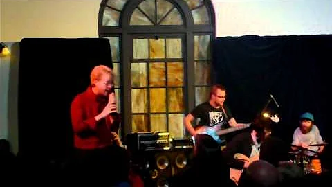 Sean Nelson and Cataldo - The Show Must Not Go On (Live 2/14/2012)