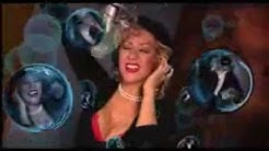 Christina Aguilera car Wash