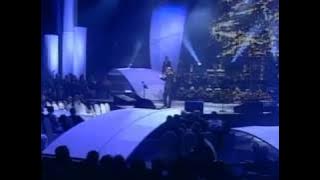 Saban Saulic - Jedna lasta ne cini prolece - (Live) - (Sava Centar 2012)