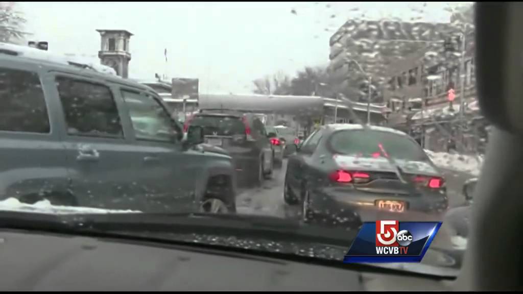 Massive delays for drivers heading out of Boston on Route 9