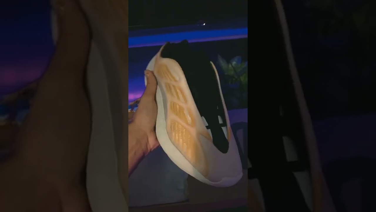 Adidas Yeezy 700 V3 “Mono Safflower” 