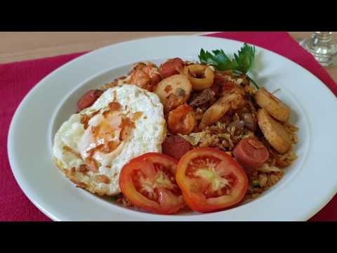 dari-bahan-sisa-sisa-di-kulkas-jadi-makanan-ini-|-nasi-goreng-gila..-gila-bahannya-masuk-semua..