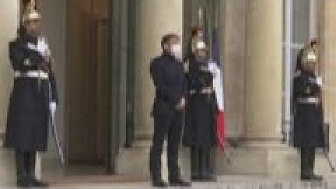 Macron welcomes Rwandan president Kagame in Paris